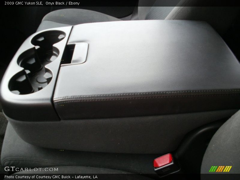Onyx Black / Ebony 2009 GMC Yukon SLE