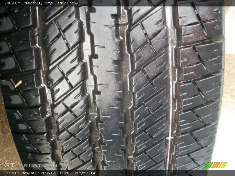 Onyx Black / Ebony 2009 GMC Yukon SLE