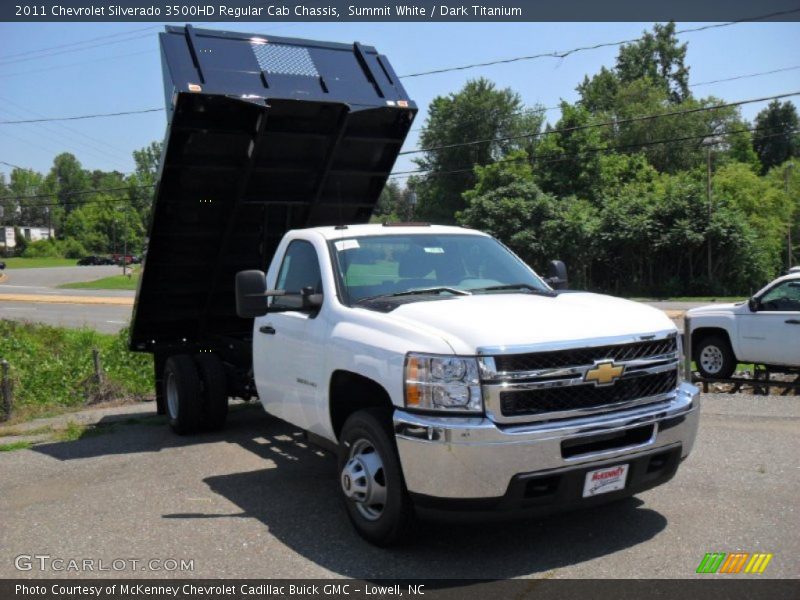 Summit White / Dark Titanium 2011 Chevrolet Silverado 3500HD Regular Cab Chassis