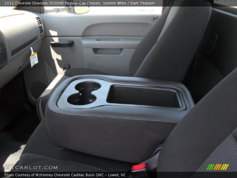 Summit White / Dark Titanium 2011 Chevrolet Silverado 3500HD Regular Cab Chassis