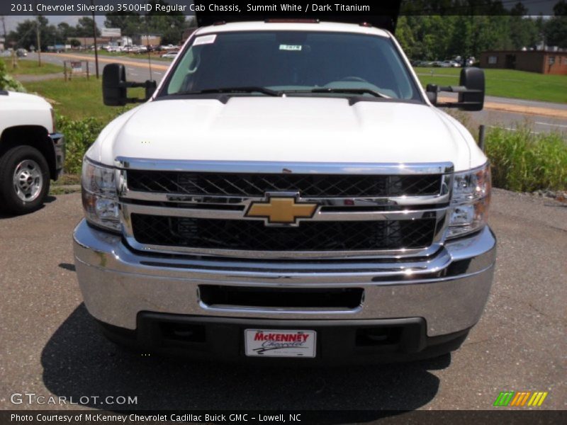 Summit White / Dark Titanium 2011 Chevrolet Silverado 3500HD Regular Cab Chassis