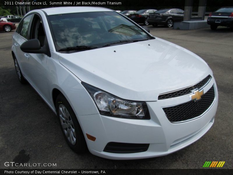 Summit White / Jet Black/Medium Titanium 2011 Chevrolet Cruze LS