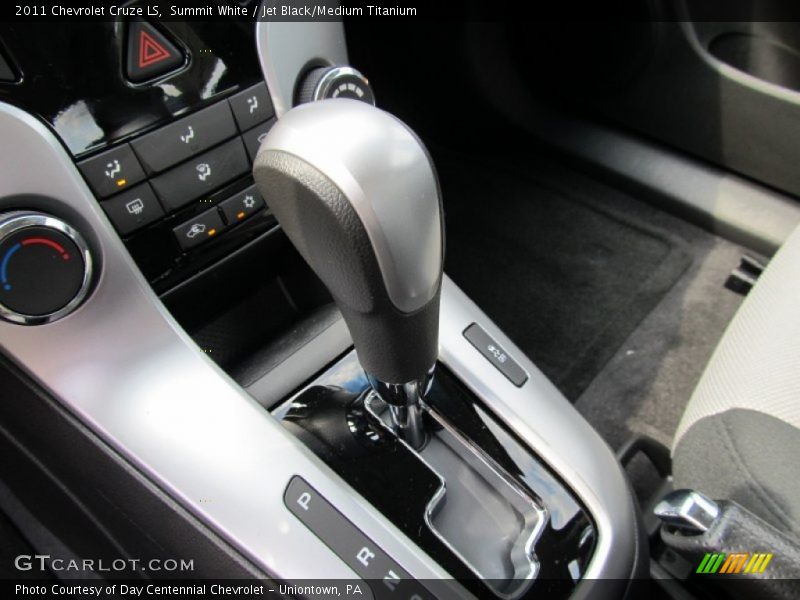 Summit White / Jet Black/Medium Titanium 2011 Chevrolet Cruze LS