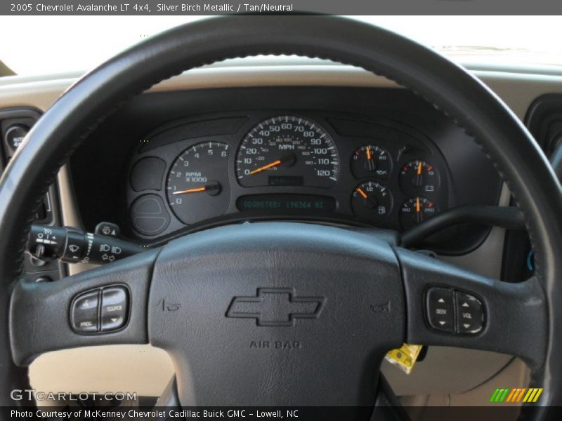 Silver Birch Metallic / Tan/Neutral 2005 Chevrolet Avalanche LT 4x4