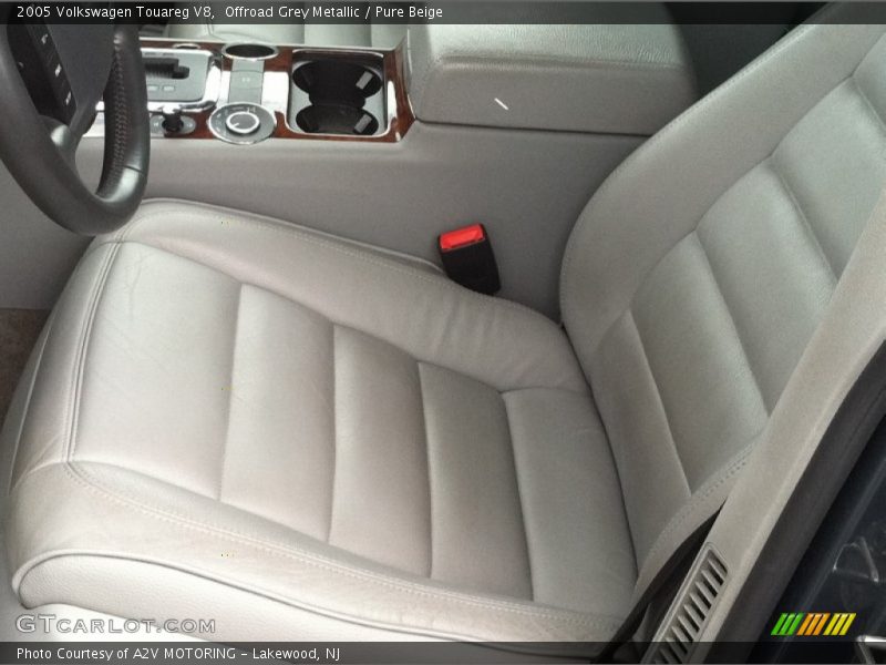 Offroad Grey Metallic / Pure Beige 2005 Volkswagen Touareg V8