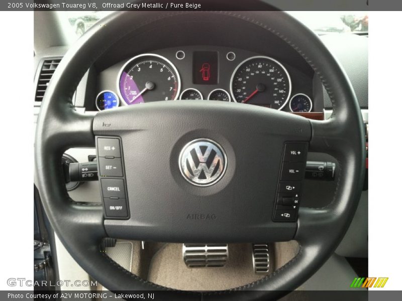  2005 Touareg V8 Steering Wheel