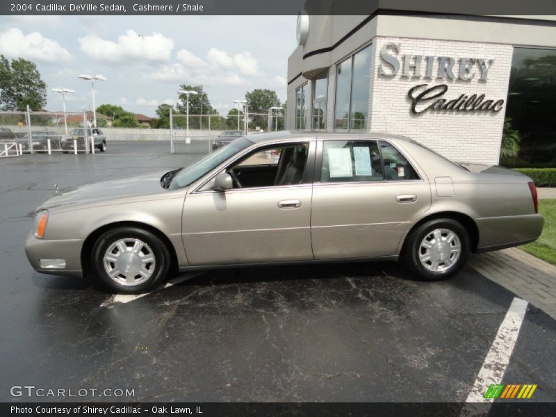 Cashmere / Shale 2004 Cadillac DeVille Sedan