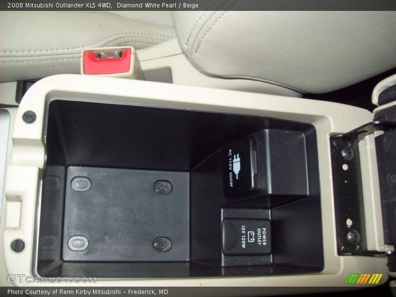 Diamond White Pearl / Beige 2008 Mitsubishi Outlander XLS 4WD