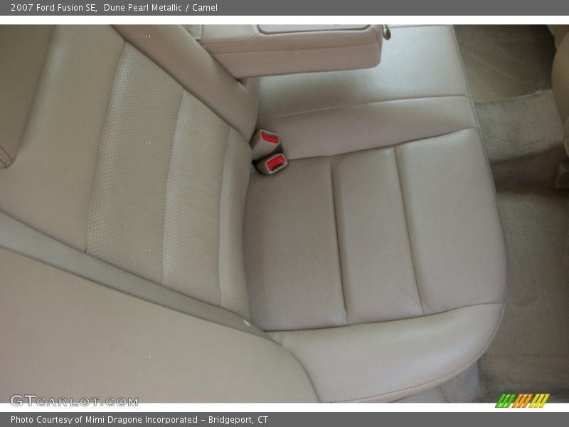 Dune Pearl Metallic / Camel 2007 Ford Fusion SE