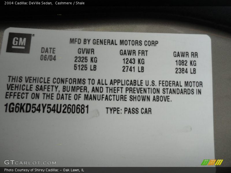 Cashmere / Shale 2004 Cadillac DeVille Sedan