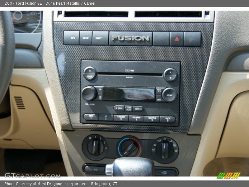 Dune Pearl Metallic / Camel 2007 Ford Fusion SE