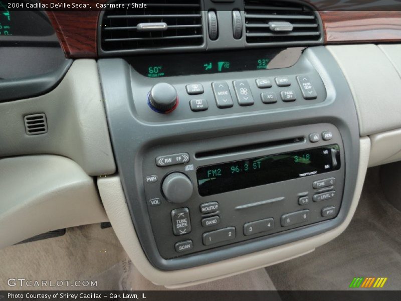 Cashmere / Shale 2004 Cadillac DeVille Sedan