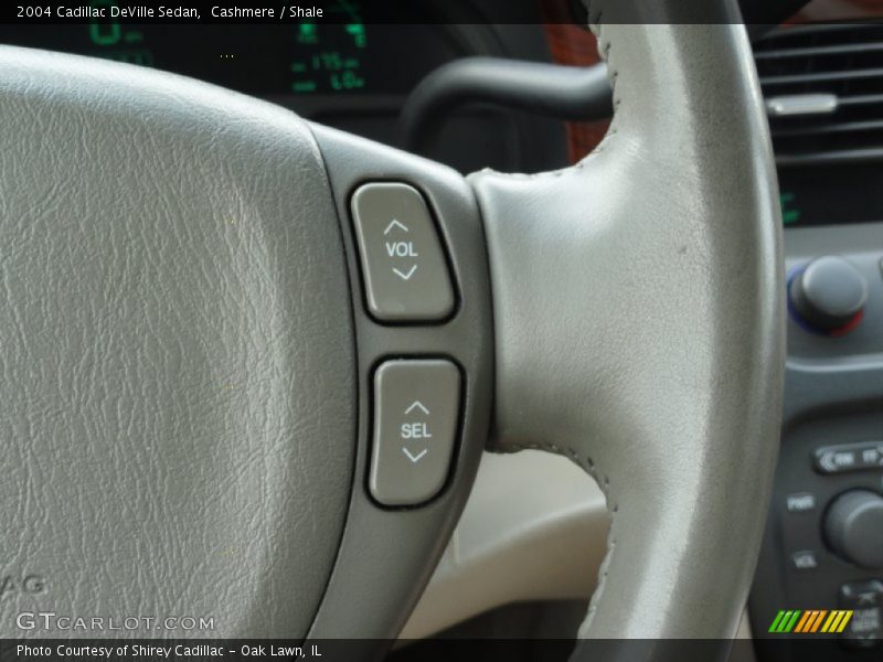Cashmere / Shale 2004 Cadillac DeVille Sedan