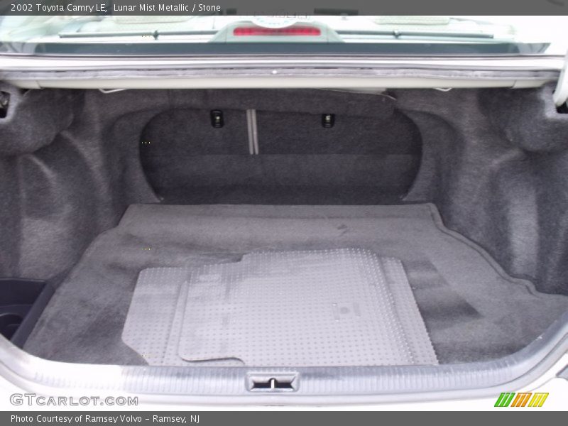 Lunar Mist Metallic / Stone 2002 Toyota Camry LE