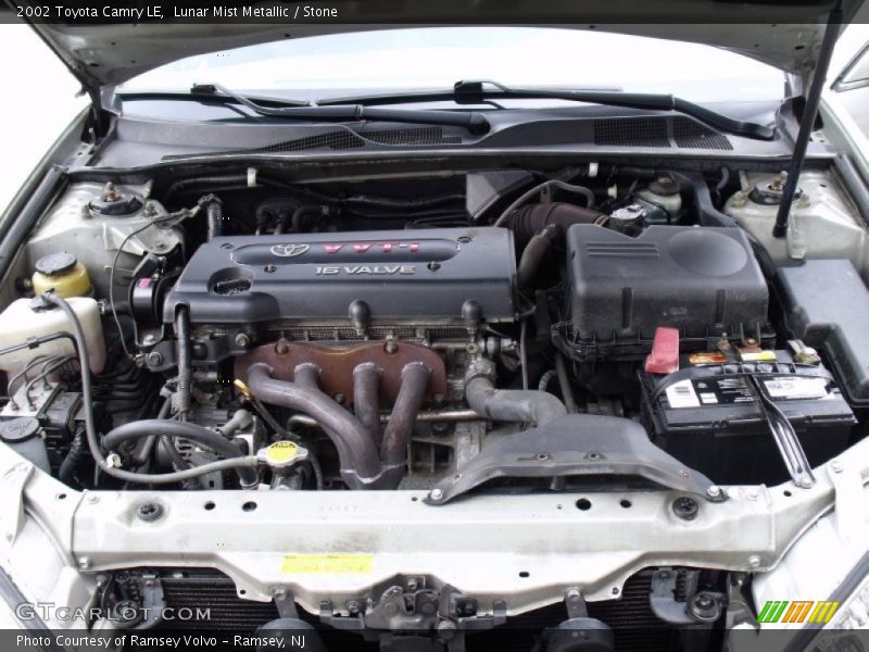 Lunar Mist Metallic / Stone 2002 Toyota Camry LE