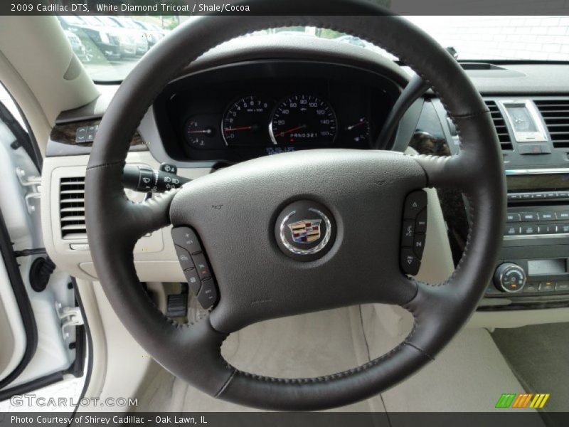White Diamond Tricoat / Shale/Cocoa 2009 Cadillac DTS
