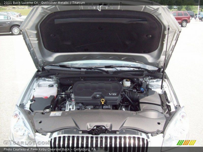 Quicksilver Metallic / Titanium 2011 Buick Lucerne CX