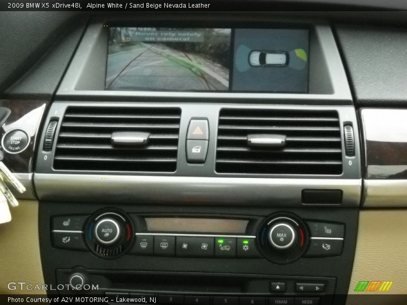 Alpine White / Sand Beige Nevada Leather 2009 BMW X5 xDrive48i