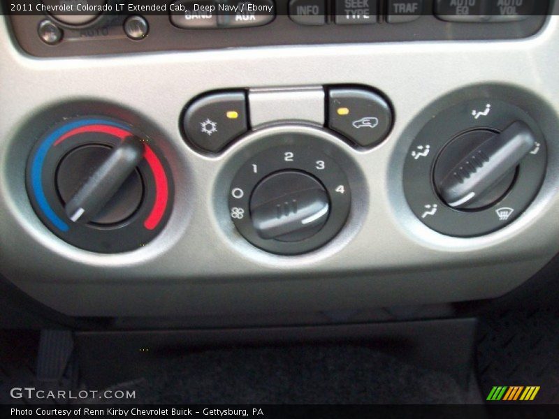 Controls of 2011 Colorado LT Extended Cab