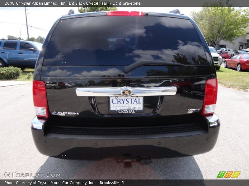 Brilliant Black Crystal Pearl / Light Graystone 2008 Chrysler Aspen Limited