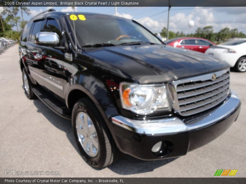 Brilliant Black Crystal Pearl / Light Graystone 2008 Chrysler Aspen Limited