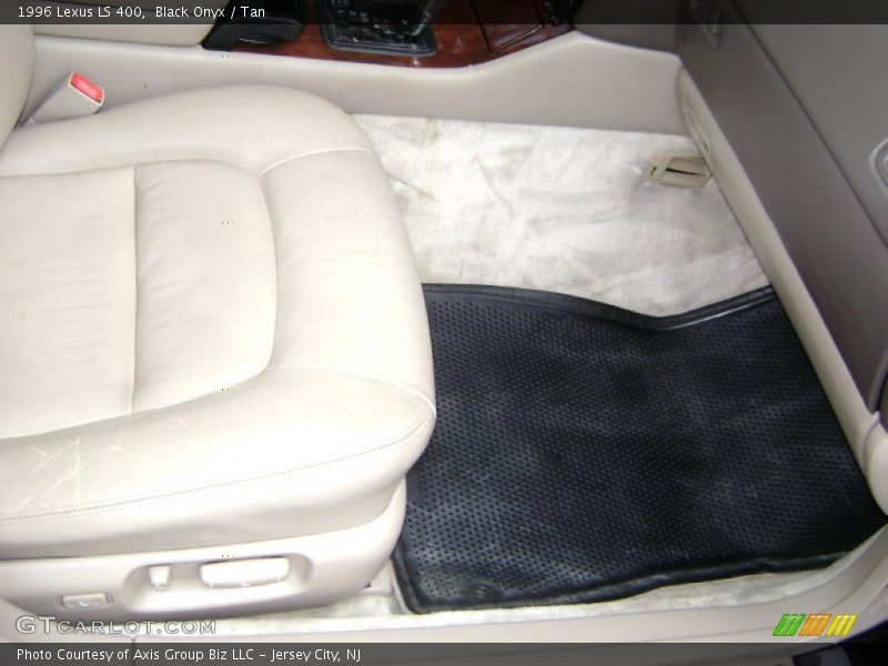Black Onyx / Tan 1996 Lexus LS 400