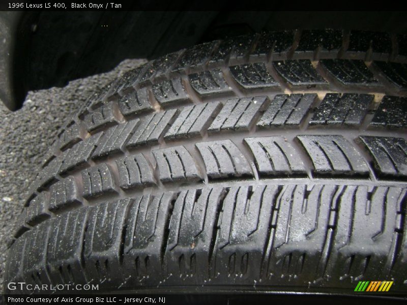 Black Onyx / Tan 1996 Lexus LS 400