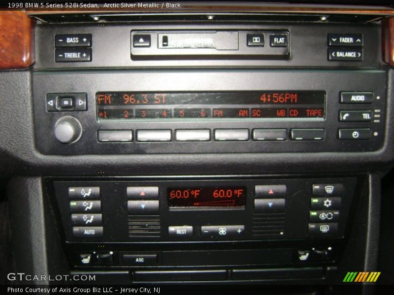 Controls of 1998 5 Series 528i Sedan
