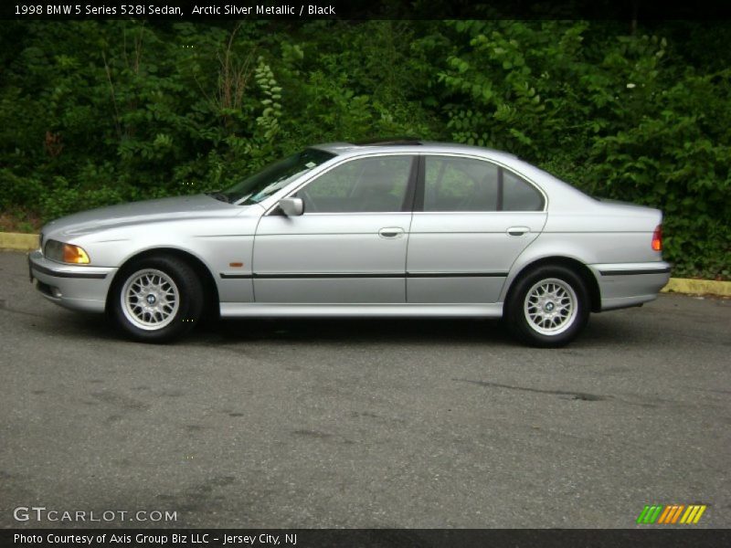 Arctic Silver Metallic / Black 1998 BMW 5 Series 528i Sedan