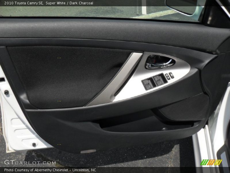 Super White / Dark Charcoal 2010 Toyota Camry SE