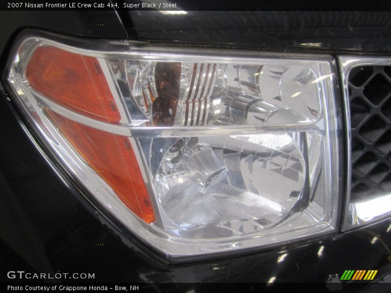 Super Black / Steel 2007 Nissan Frontier LE Crew Cab 4x4