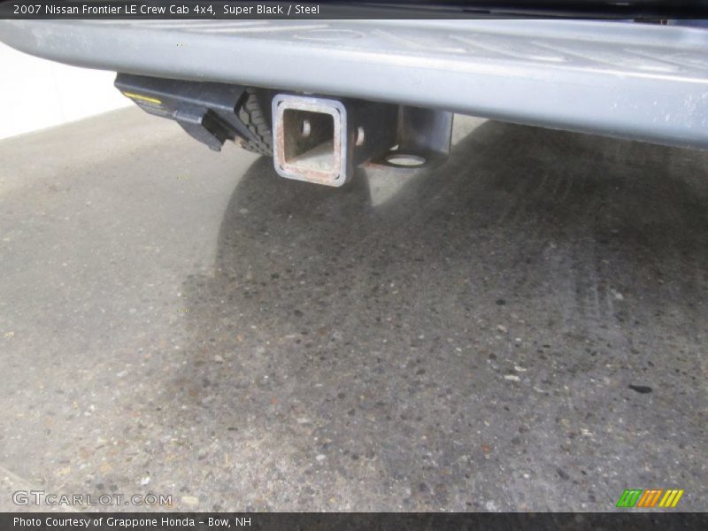 Super Black / Steel 2007 Nissan Frontier LE Crew Cab 4x4