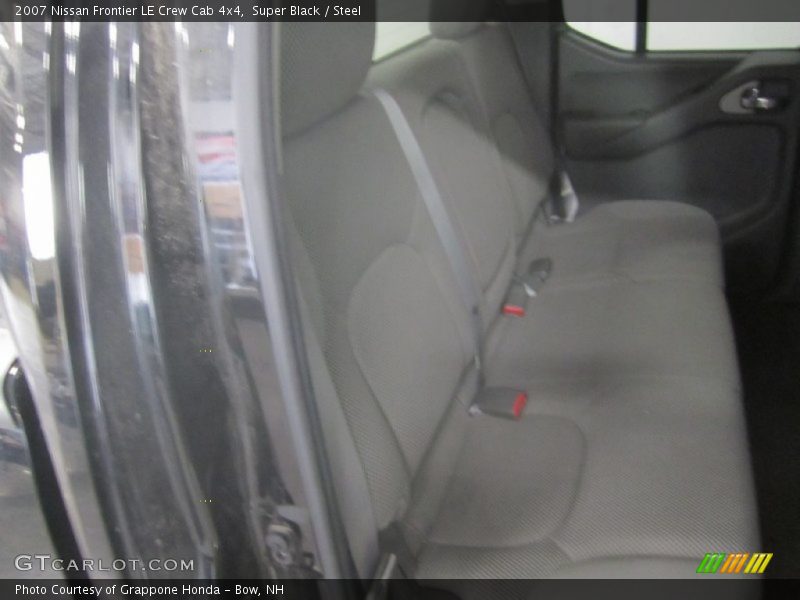 Super Black / Steel 2007 Nissan Frontier LE Crew Cab 4x4