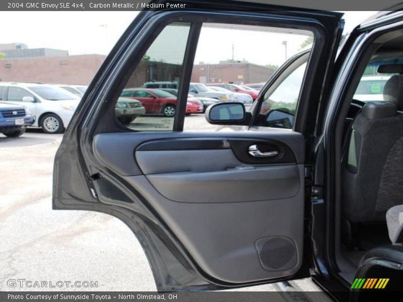 Carbon Metallic / Medium Pewter 2004 GMC Envoy SLE 4x4