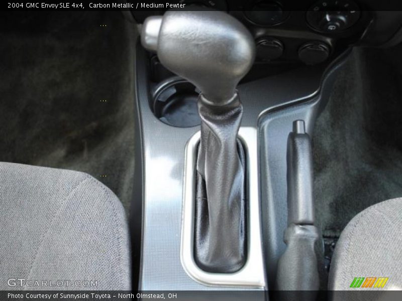 Carbon Metallic / Medium Pewter 2004 GMC Envoy SLE 4x4