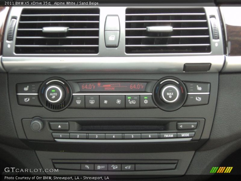 Alpine White / Sand Beige 2011 BMW X5 xDrive 35d