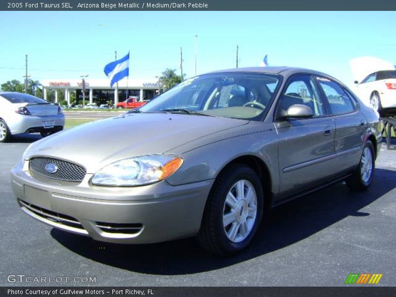 Arizona Beige Metallic / Medium/Dark Pebble 2005 Ford Taurus SEL