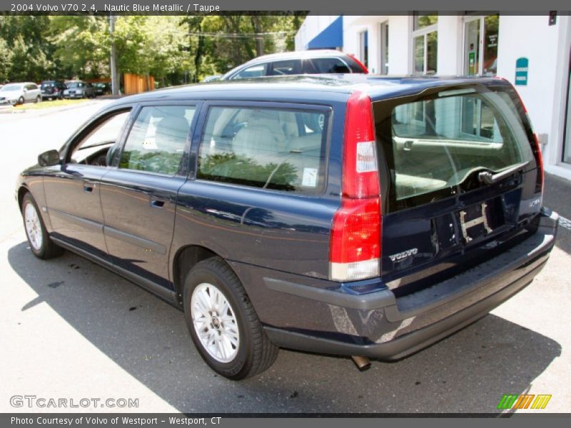 Nautic Blue Metallic / Taupe 2004 Volvo V70 2.4