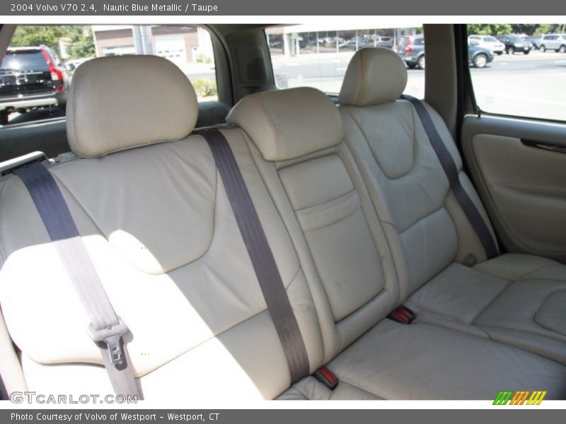 Nautic Blue Metallic / Taupe 2004 Volvo V70 2.4