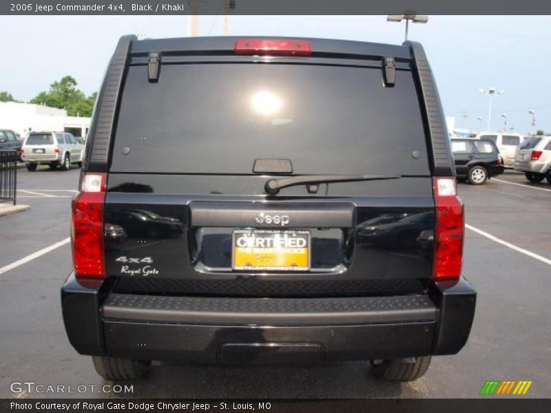 Black / Khaki 2006 Jeep Commander 4x4