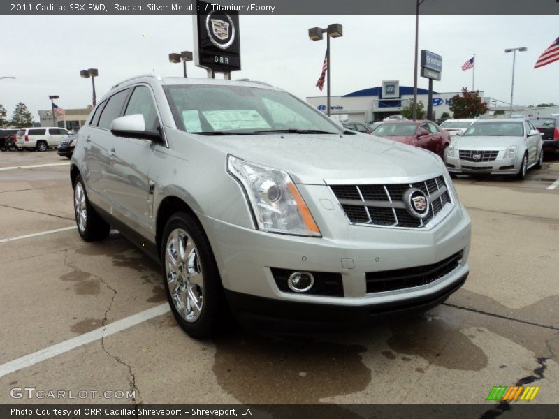 Radiant Silver Metallic / Titanium/Ebony 2011 Cadillac SRX FWD