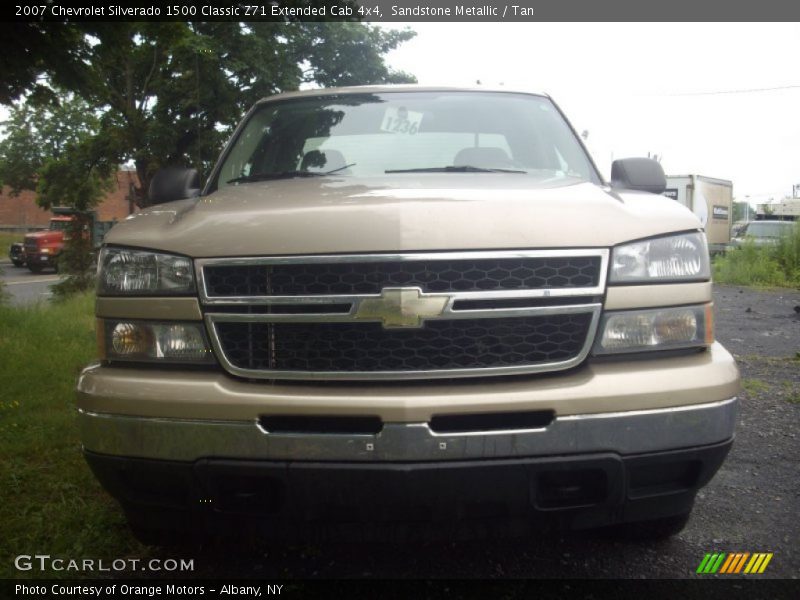 Sandstone Metallic / Tan 2007 Chevrolet Silverado 1500 Classic Z71 Extended Cab 4x4