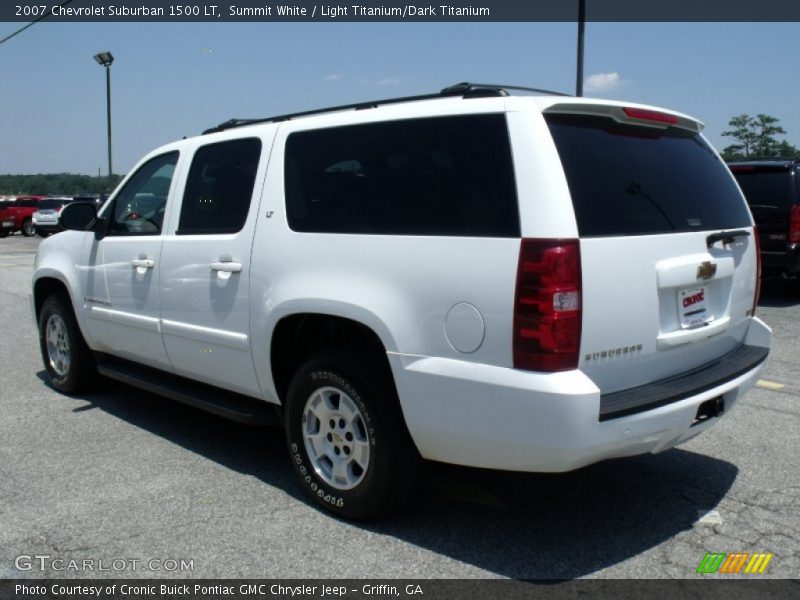 Summit White / Light Titanium/Dark Titanium 2007 Chevrolet Suburban 1500 LT