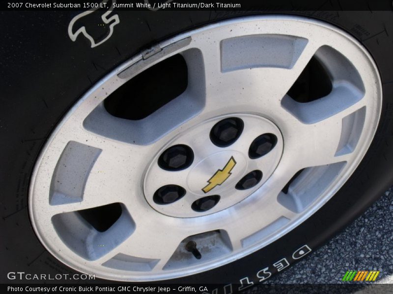 Summit White / Light Titanium/Dark Titanium 2007 Chevrolet Suburban 1500 LT