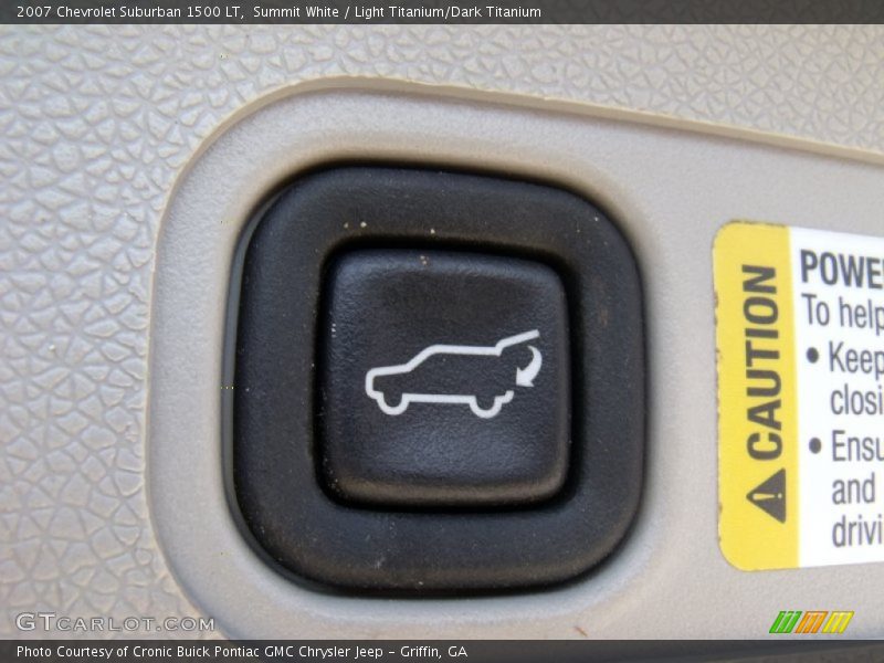 Summit White / Light Titanium/Dark Titanium 2007 Chevrolet Suburban 1500 LT