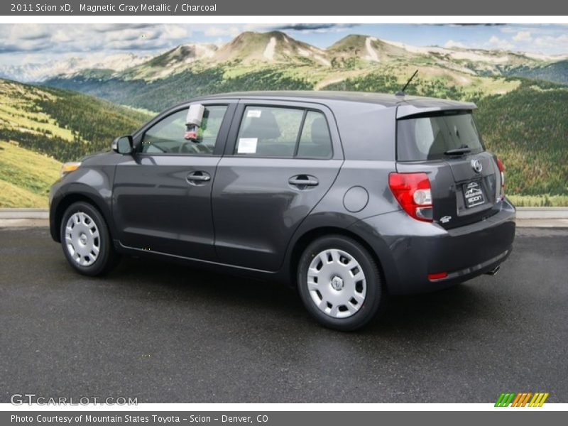  2011 xD  Magnetic Gray Metallic