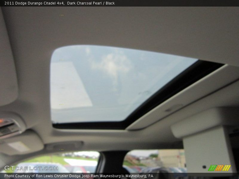 Dark Charcoal Pearl / Black 2011 Dodge Durango Citadel 4x4