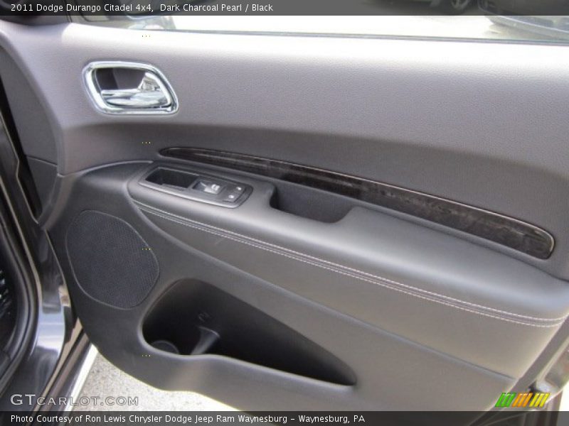 Dark Charcoal Pearl / Black 2011 Dodge Durango Citadel 4x4