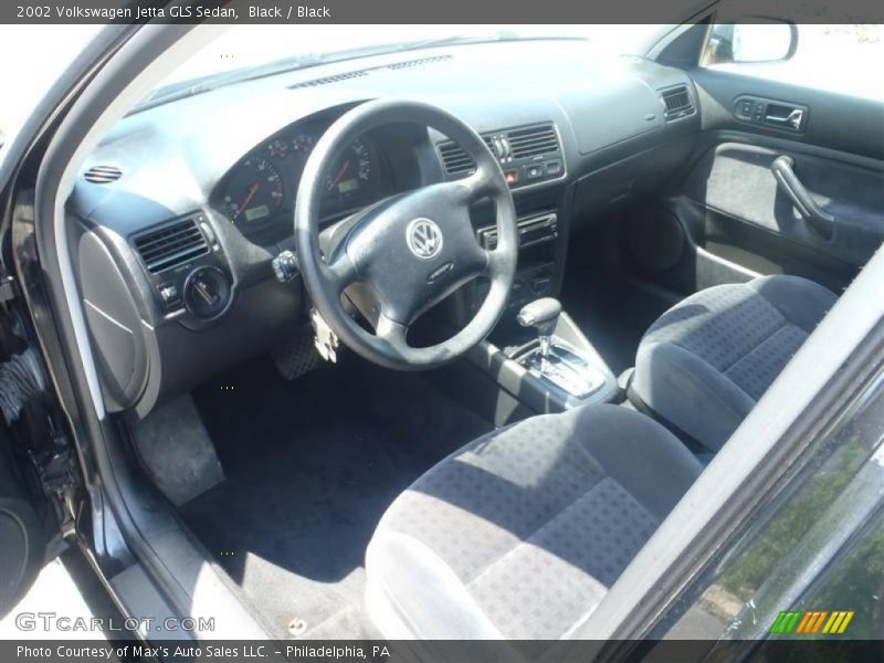 Black / Black 2002 Volkswagen Jetta GLS Sedan