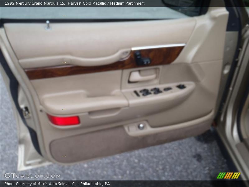 Harvest Gold Metallic / Medium Parchment 1999 Mercury Grand Marquis GS